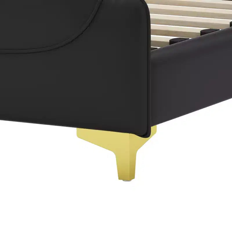 Cama King de plataforma de piel sintética con cabecero y pie de cama de ala, detalles dorados, capacidad de 800 lb