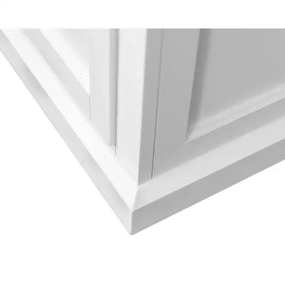 Archivador lateral moderno de madera blanca con puertas estilo shaker y centros de energía integrados