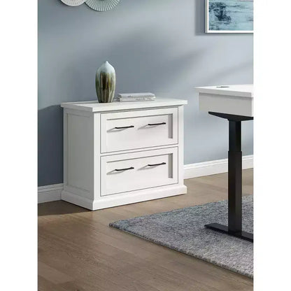 Archivador lateral moderno de madera blanca con puertas estilo shaker y centros de energía integrados