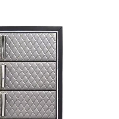 Cómoda de 38" y 5 cajones, piel sintética plateada y acabado negro, tapizado acolchado de rombos