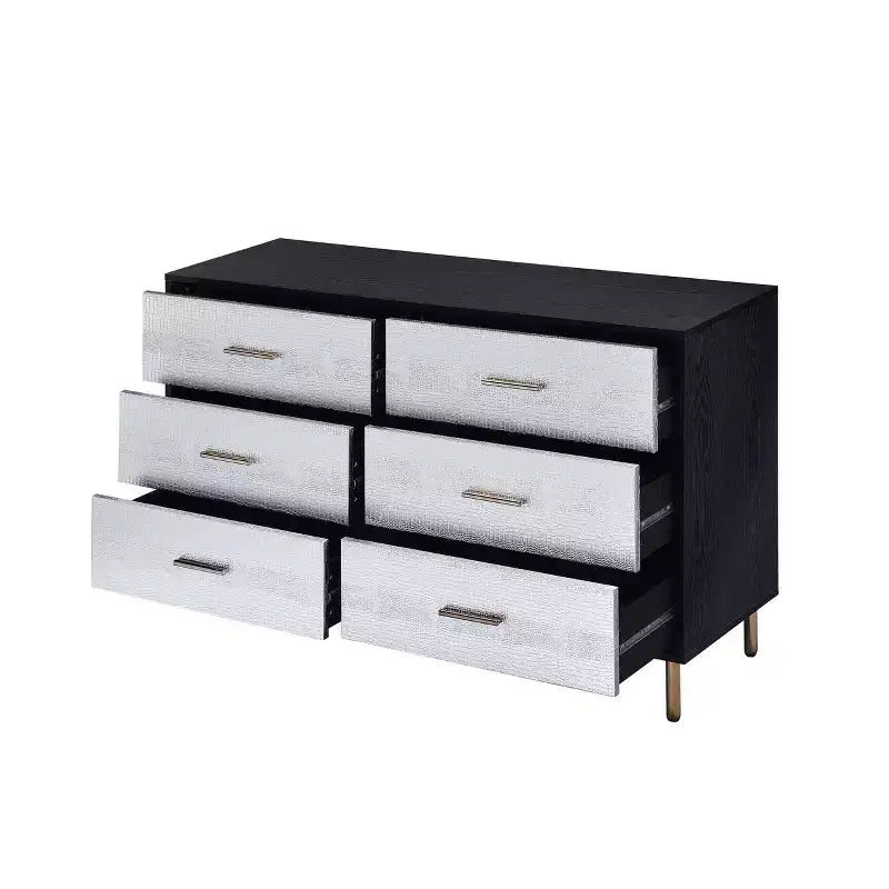 Cómoda de 47" y 5 cajones, acabado negro, plata y oro, madera compuesta, no requiere montaje